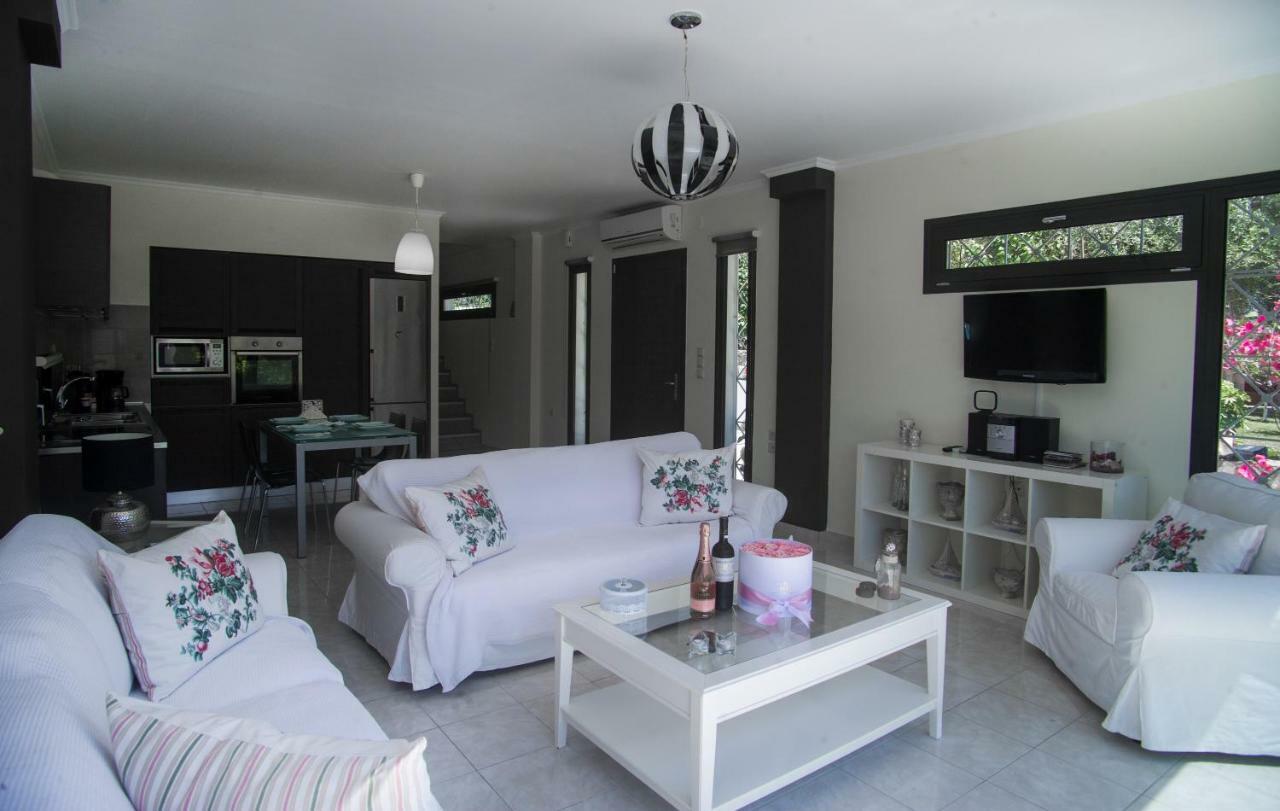 Villa Nicolas Plataria Bagian luar foto